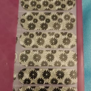 Jamberry Nail Wraps: 8 packages plus 1 freebie